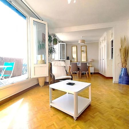 Charmant Appartement Lumineux - Dernier Etage Avec Balcon - Proche Centre-Ville Nantes Exterior foto